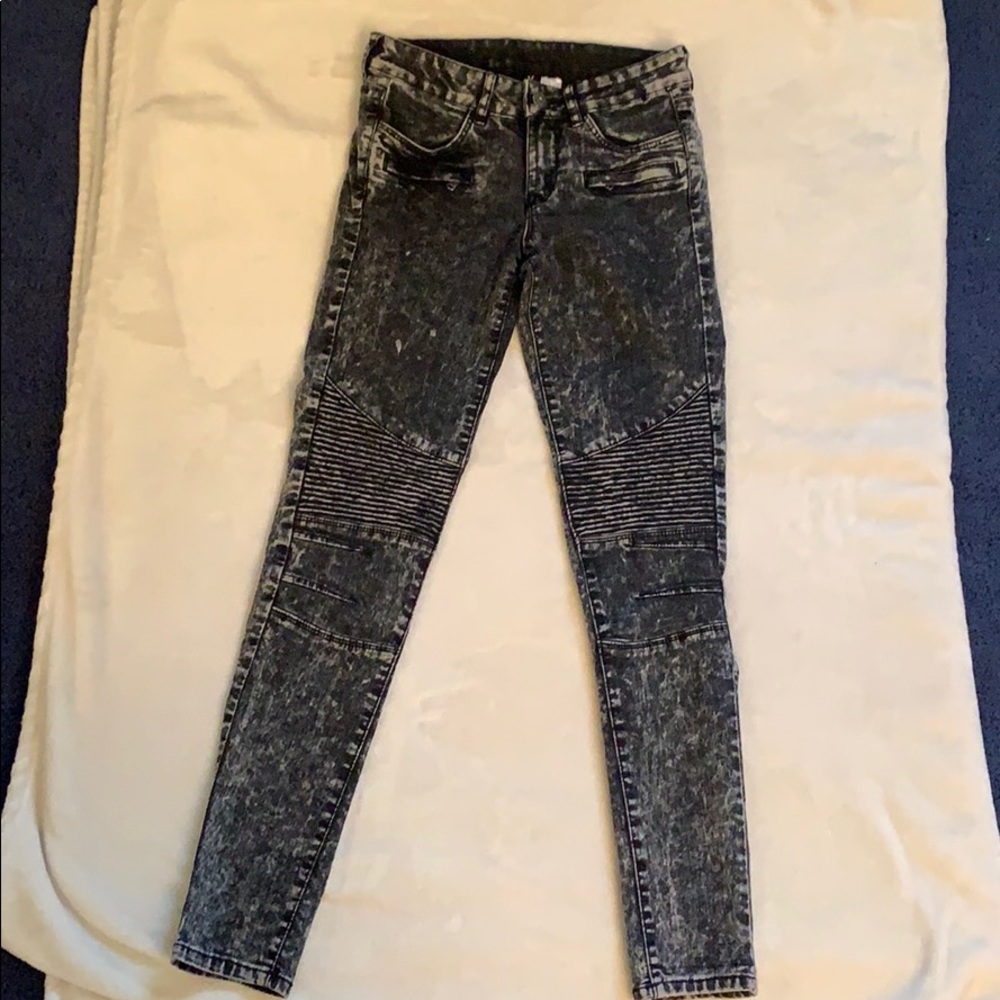 H&M acid wash black jeans